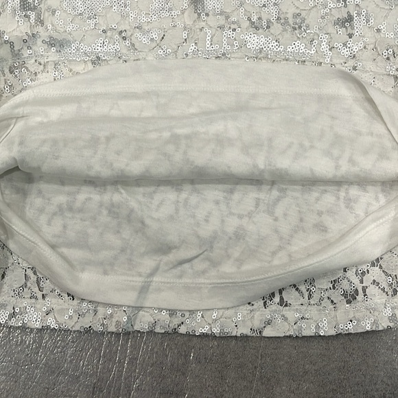 Banana Republic White Lace Silver Matte Sequins 3/4 Sleeve Blouse - Picture 9 of 14